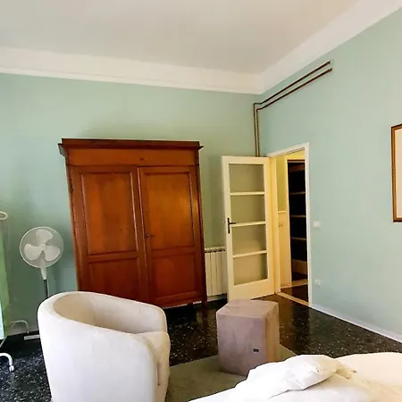 Apartment Old Memories House